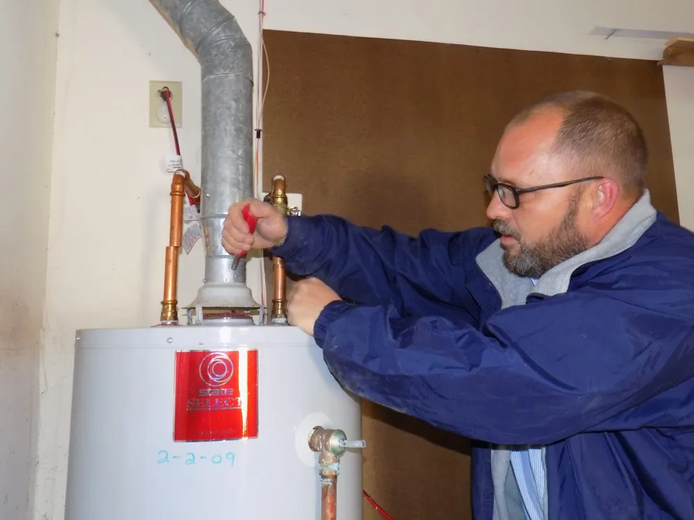 Emergency pipe repair service in Yorktown, VA - Bud's