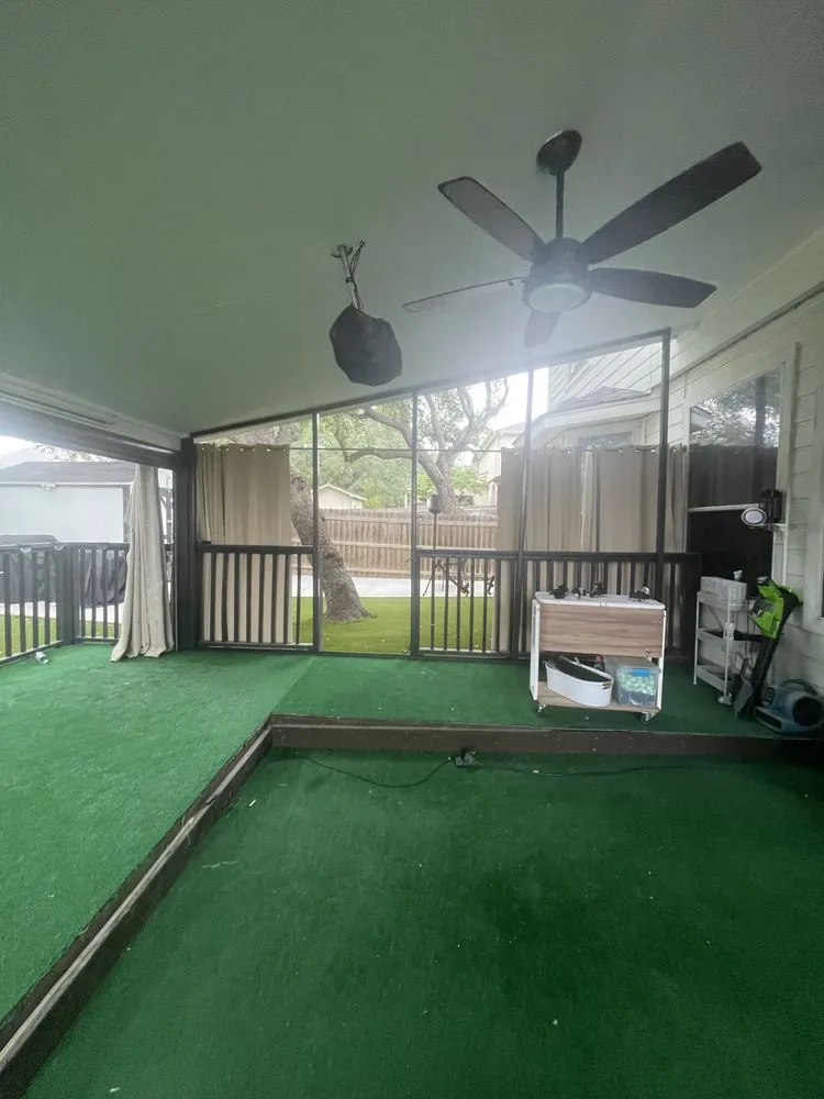 Slide of Bull Head Contracting