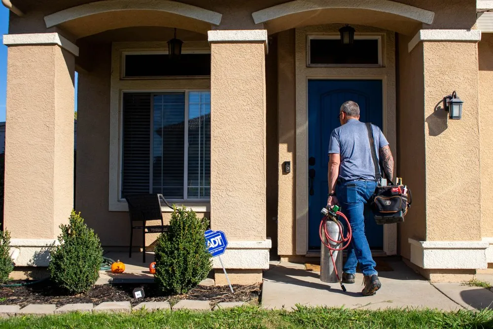 Slide of Bullseye Leak Detection