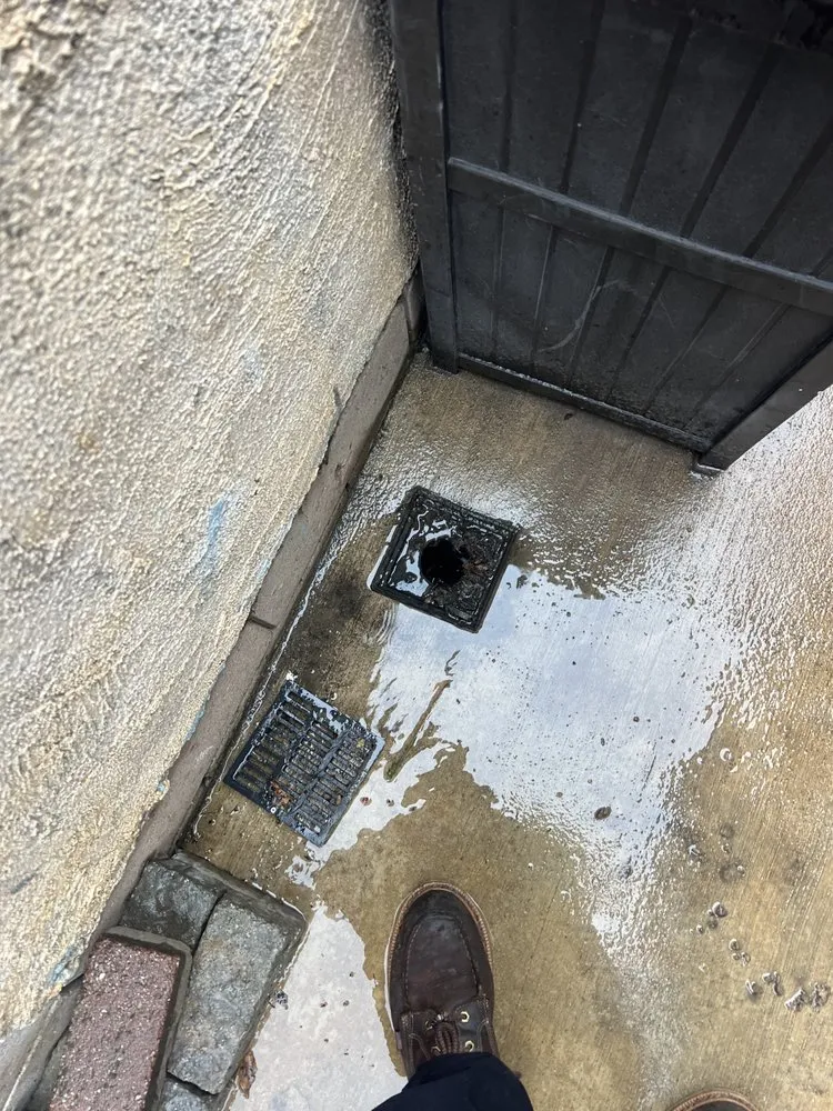 Slide of Bullseye Sewer and Leak