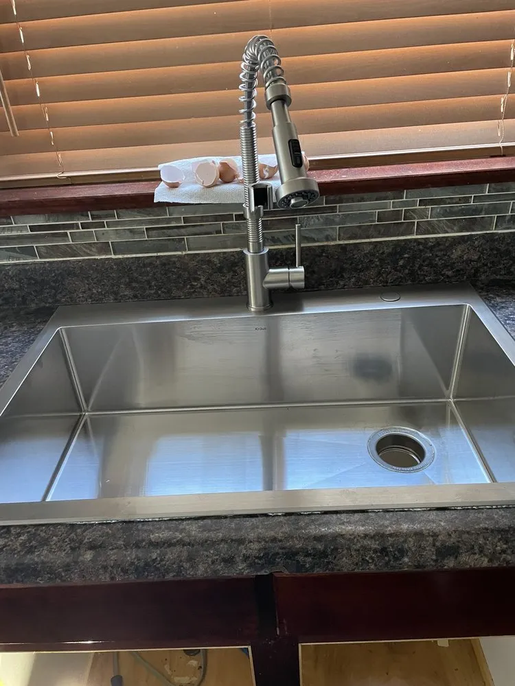 Slide of Bumble Bee Home Services