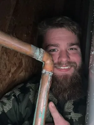 Busy Bee Plumbing, Heating, & Air Conditioning Logo