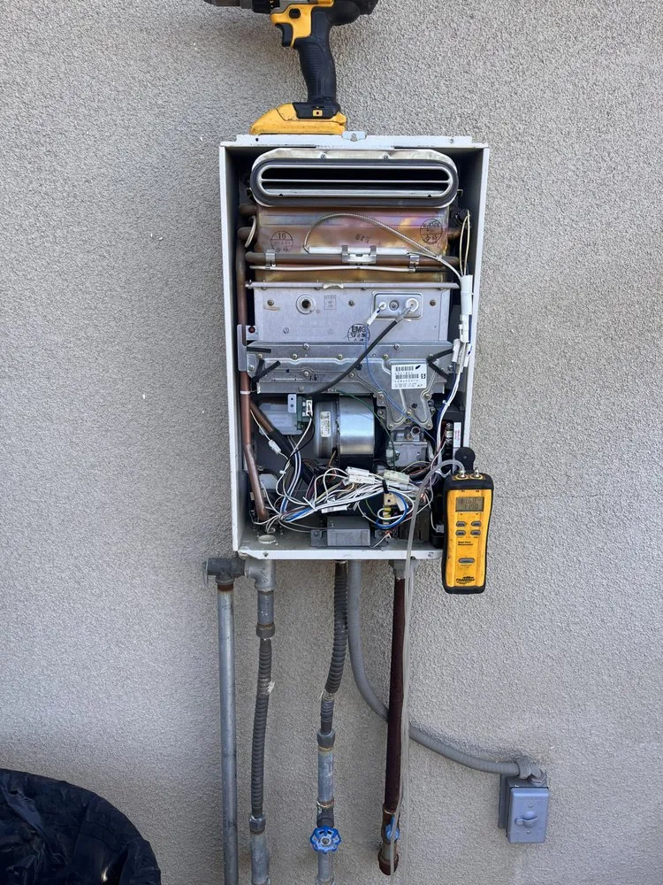 Slide of Busy Bee's Service Plumbing