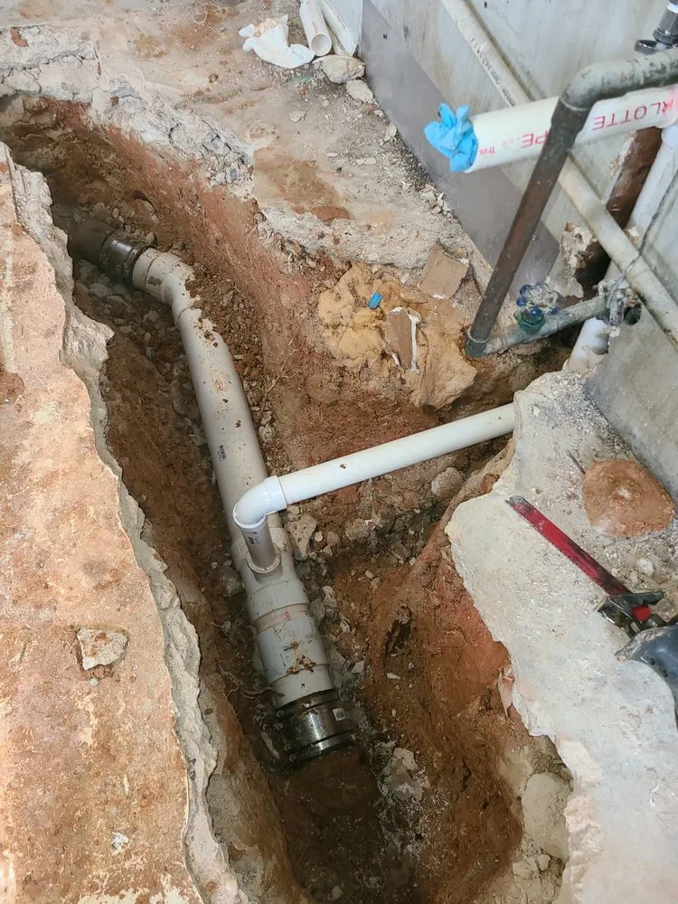 Slide of BW Plumbing & Drain
