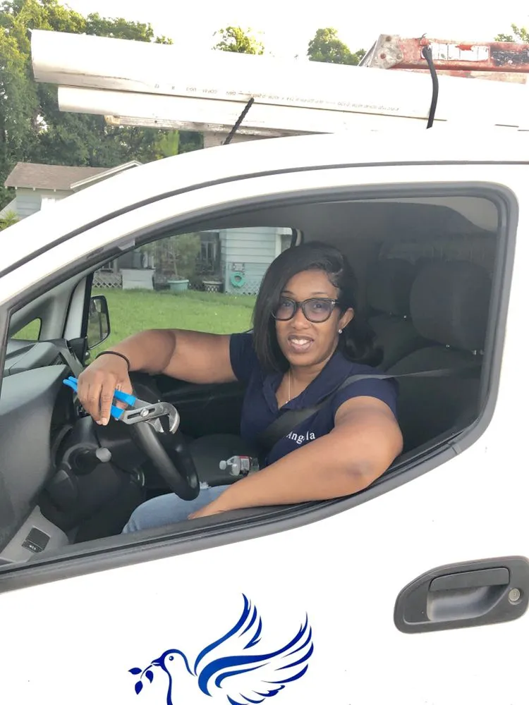 Reliable water heater service experts serving Houston, TX - Byrd's Maintenance and Plumbing Service