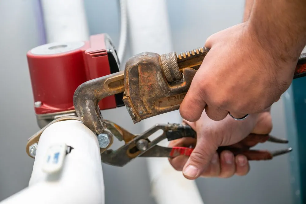 Slide of C & C Mechanical