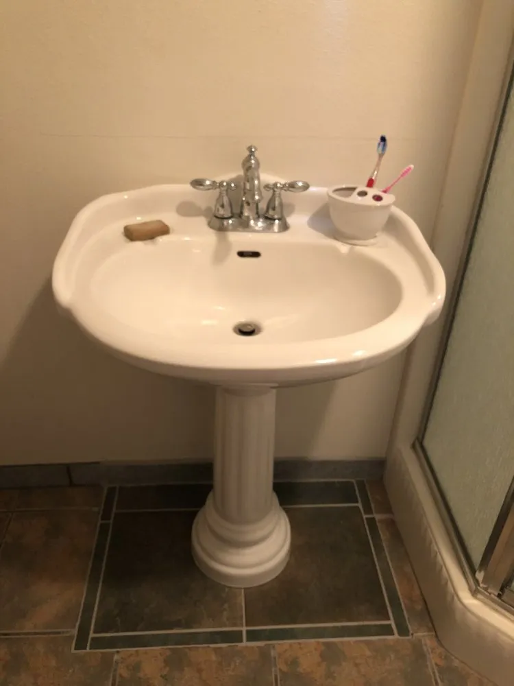 Slide of C & R Drains and Plumbing