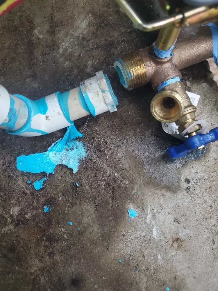 Top-rated leak detection experts serving canon, GA - C & R Handyman