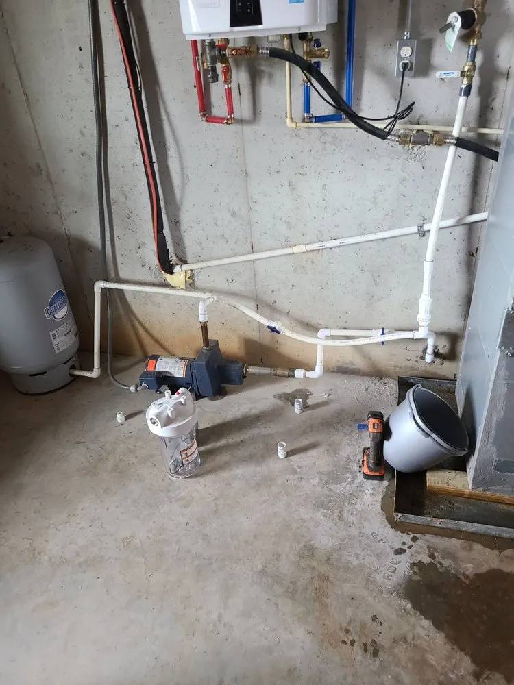 Emergency leak detection service in canon, GA - C & R Handyman