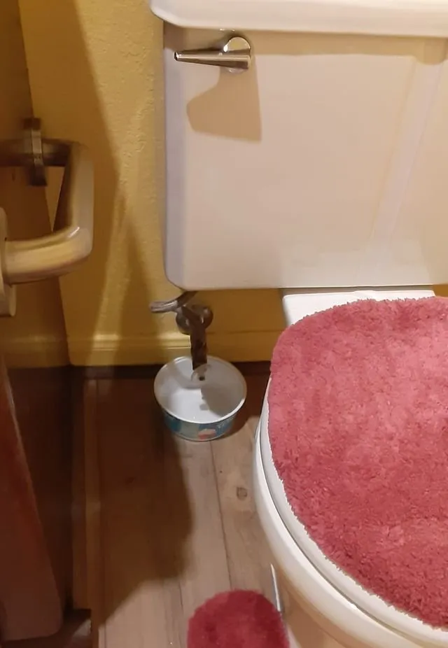 Slide of C & R Plumbing