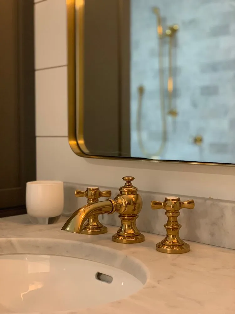 Slide of C Les Plumbing