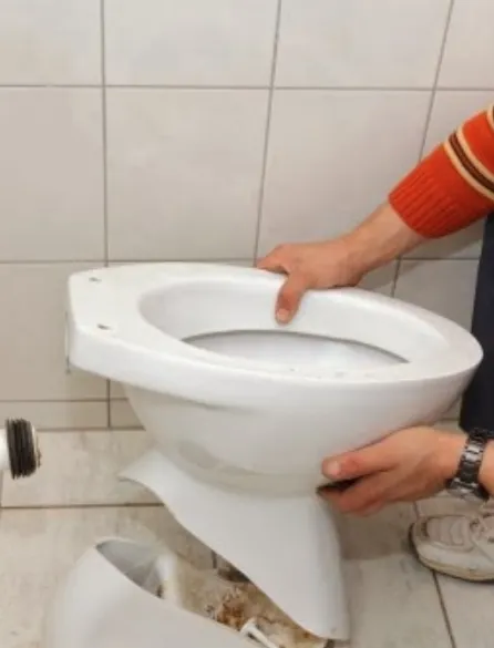 Slide of C M Plumbing and Heating