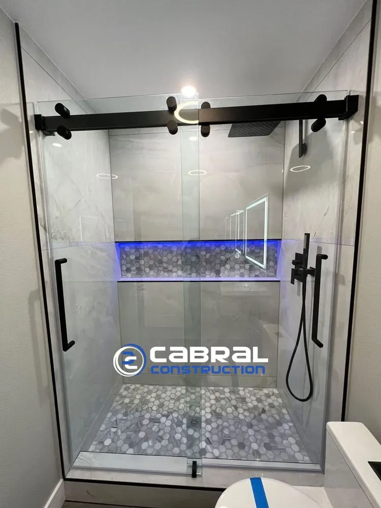 Slide of Cabral Construction