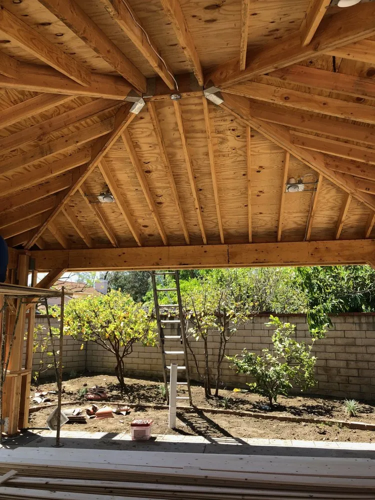 Slide of Cabral Construction