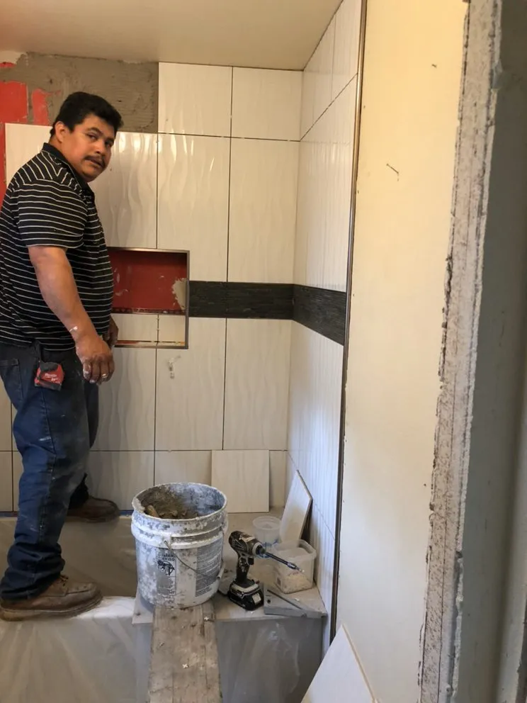 Slide of Cabral Construction