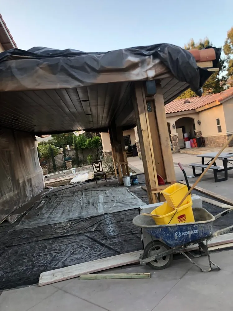 Slide of Cabral Construction