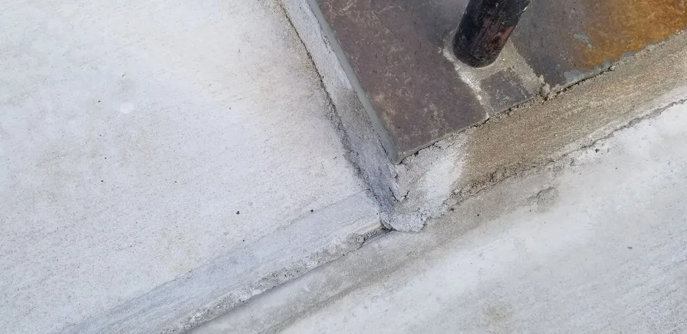 Slide of Cabrera Contracting