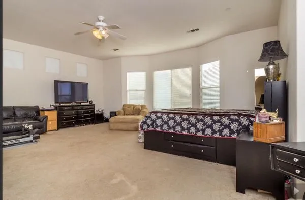 Cal Coast Building and Repairs Logo