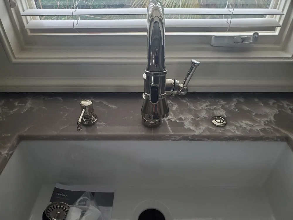 Slide of Calderon Plumbing and Services