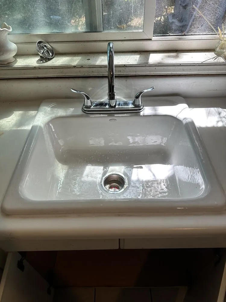 Slide of Calderon Plumbing