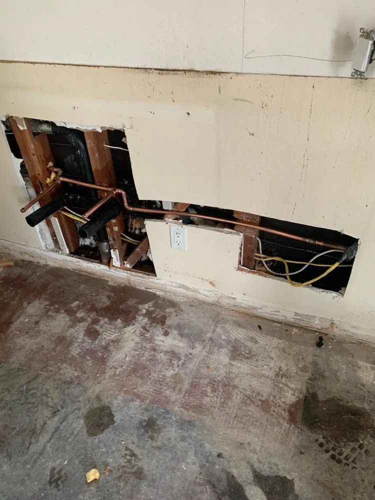 Slide of Calizto Plumbing