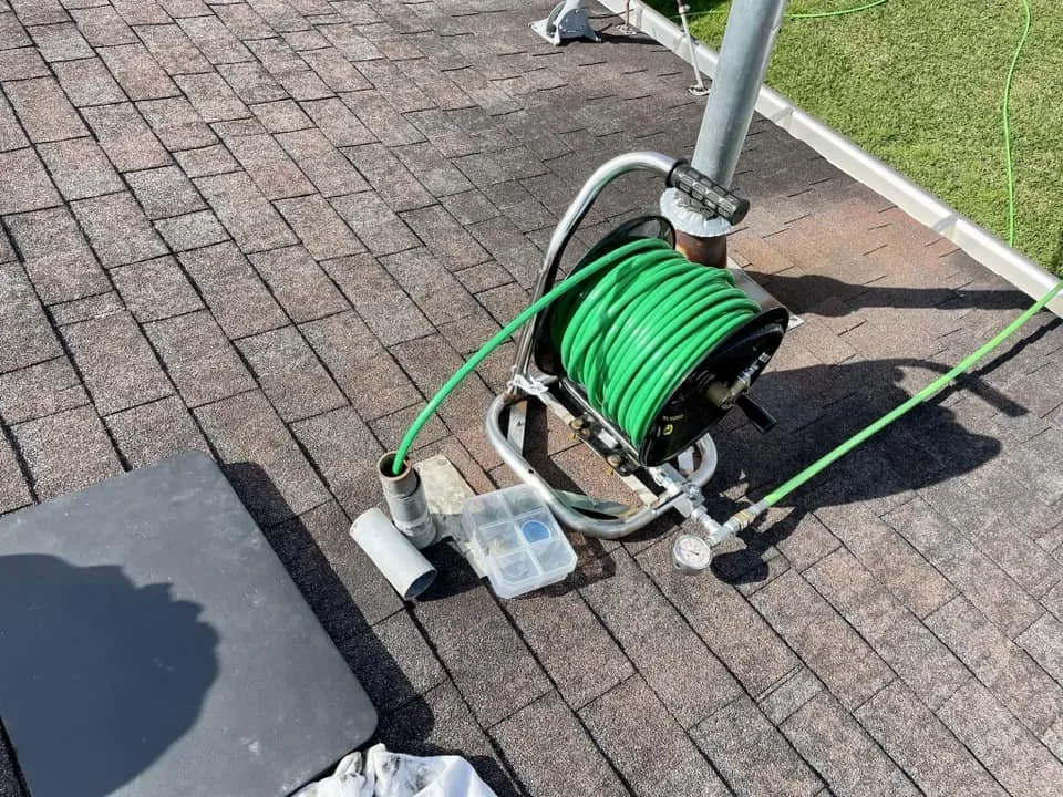 Slide of Camardelle Services