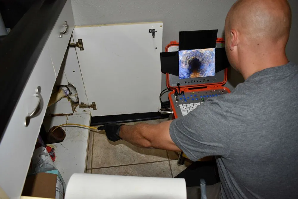 Slide of Camardelle Services