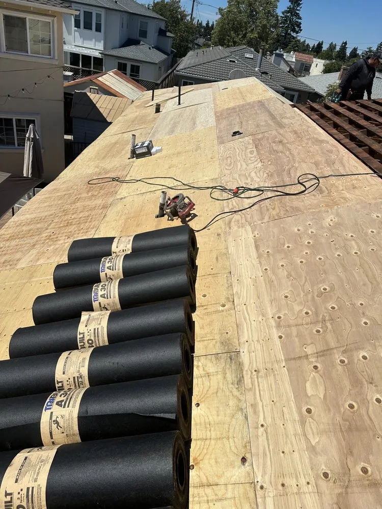 Slide of Camex Electric & Builders