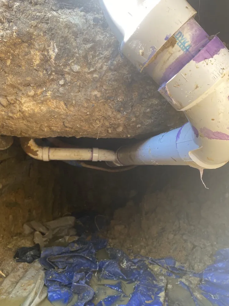 Professional drain cleaning service in Dallas, TX - Caraveo & Garcia