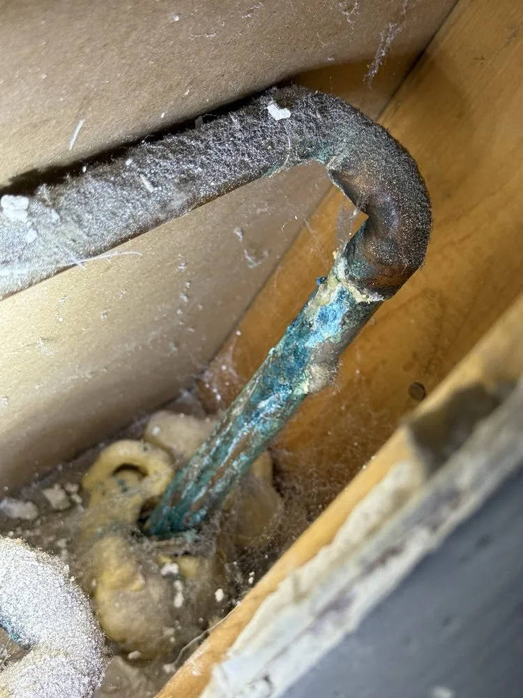 Slide of Carlos & Brothers Plumbing & Sewer