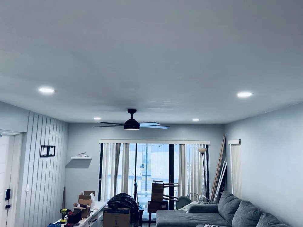 Slide of Carlos Handyman