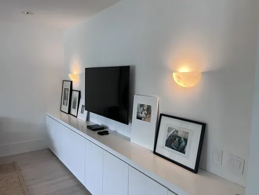 Carlos Handyman Logo