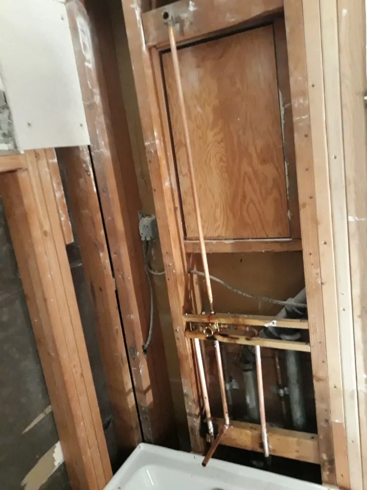 Slide of Carlos Plumbing Service