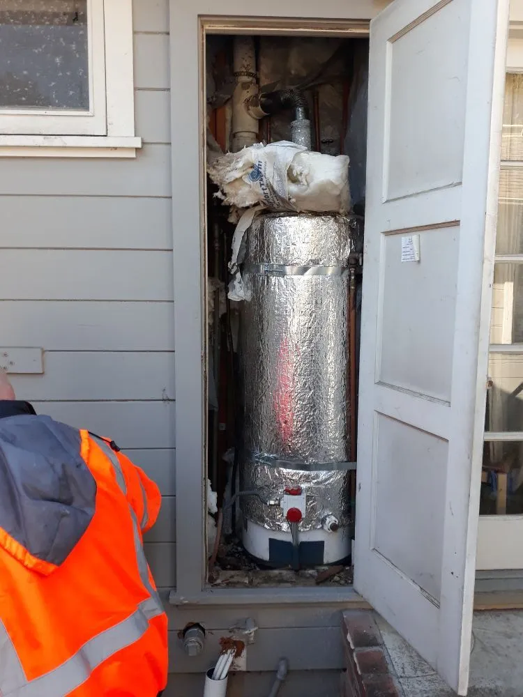 Slide of Carlos Plumbing Service