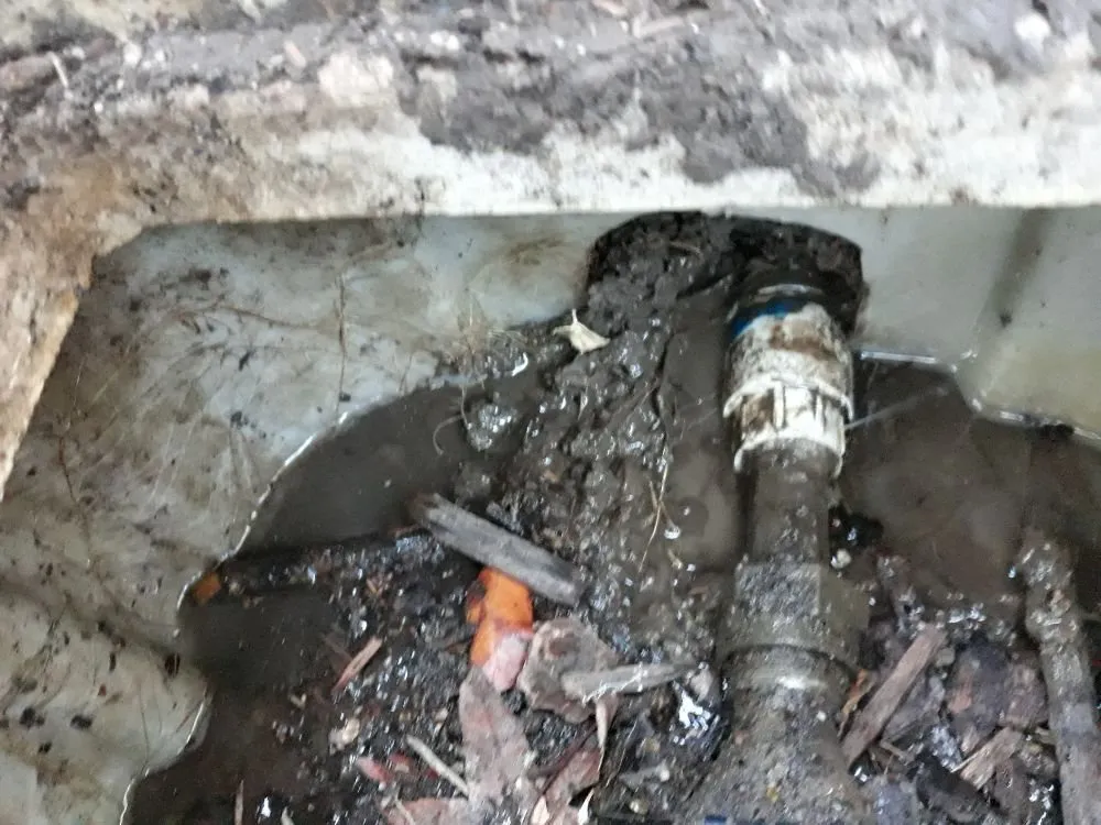 Slide of Carlos Plumbing Service