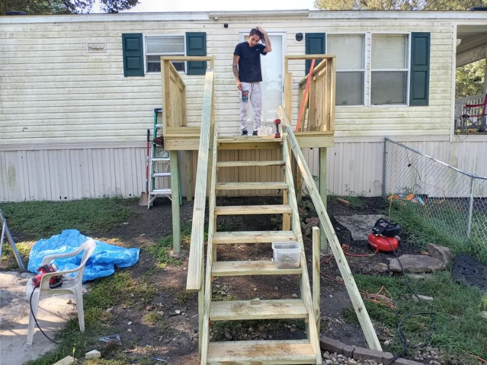 Slide of Carl's handyman services