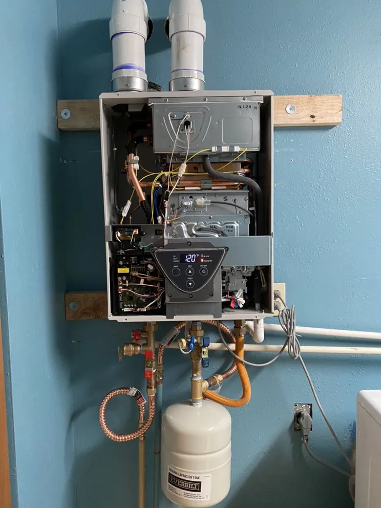 Professional emergency plumbing in Monroe, WA by Carter Plumbing & Heating