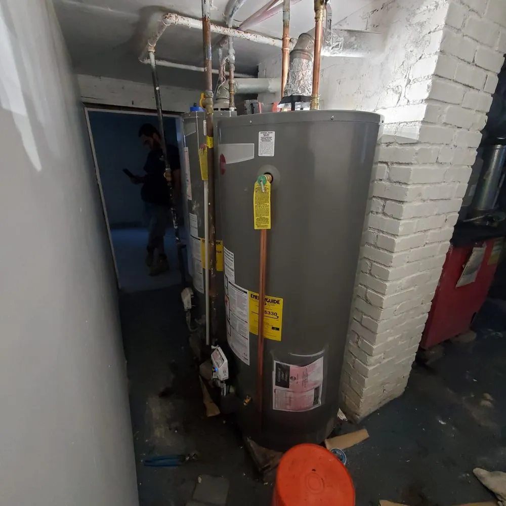 Slide of Casa Del Plumbing