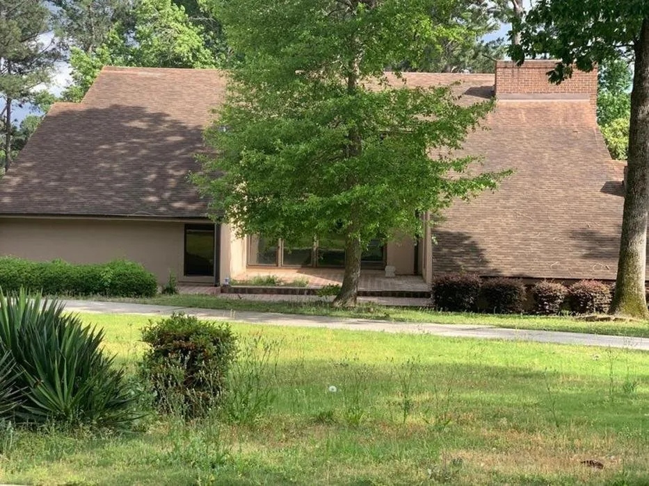 Slide of Casas Properties