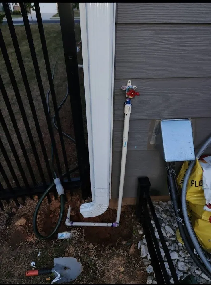 Slide of Caspi Handyman