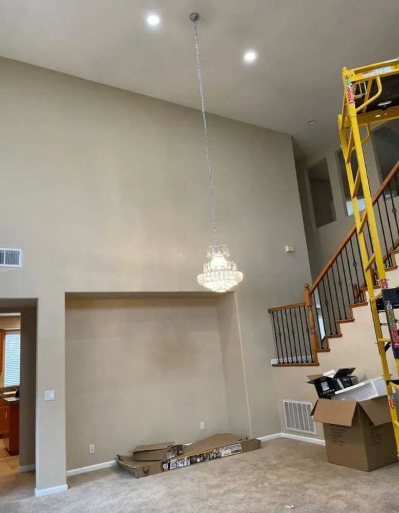 Slide of Caspi Handyman