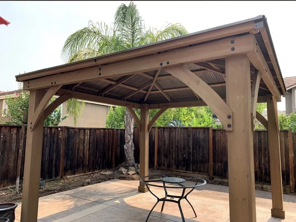 Slide of Caspi Handyman