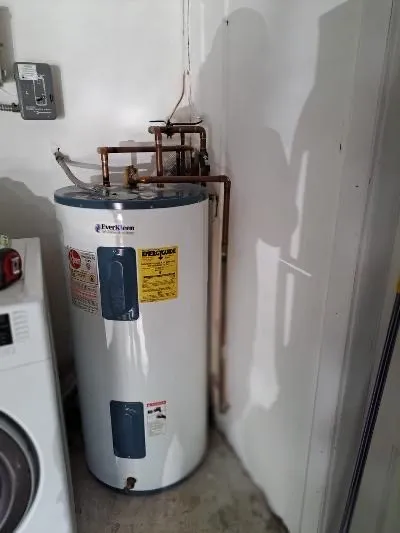 Slide of Castellon Plumbing