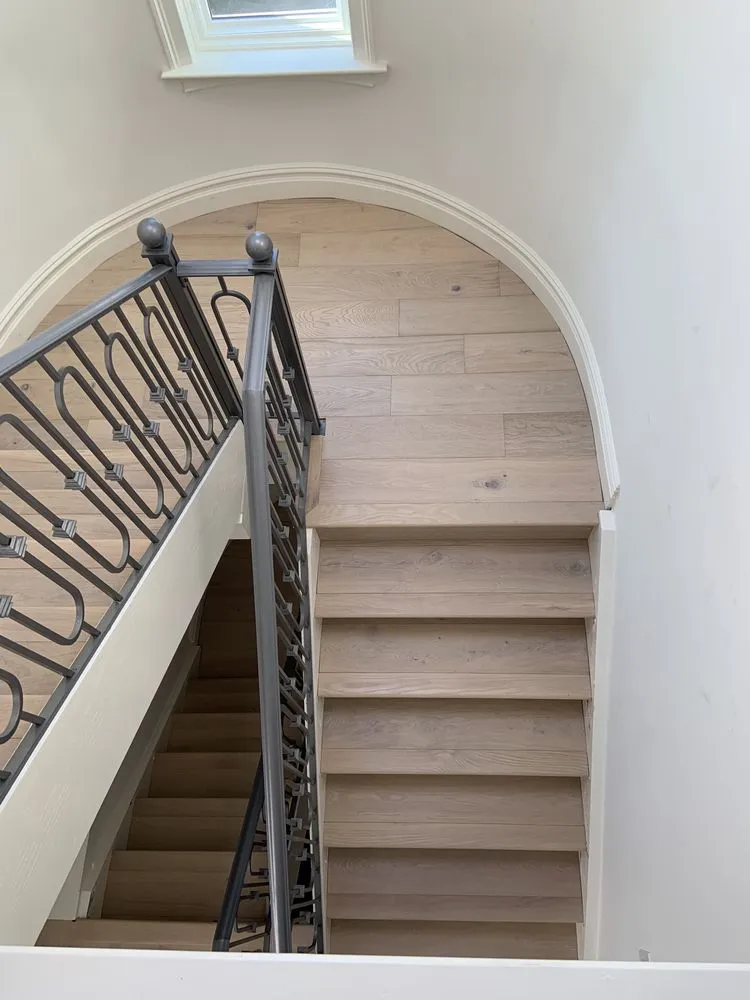 Slide of Castillo Flooring