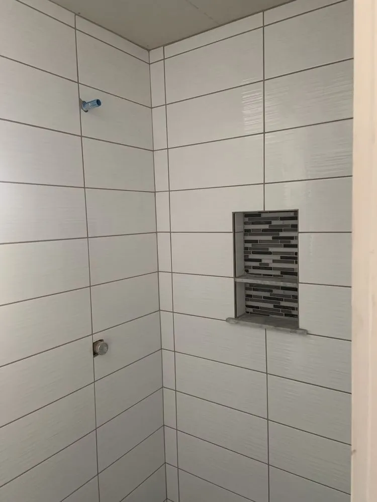 Slide of Castillo Flooring