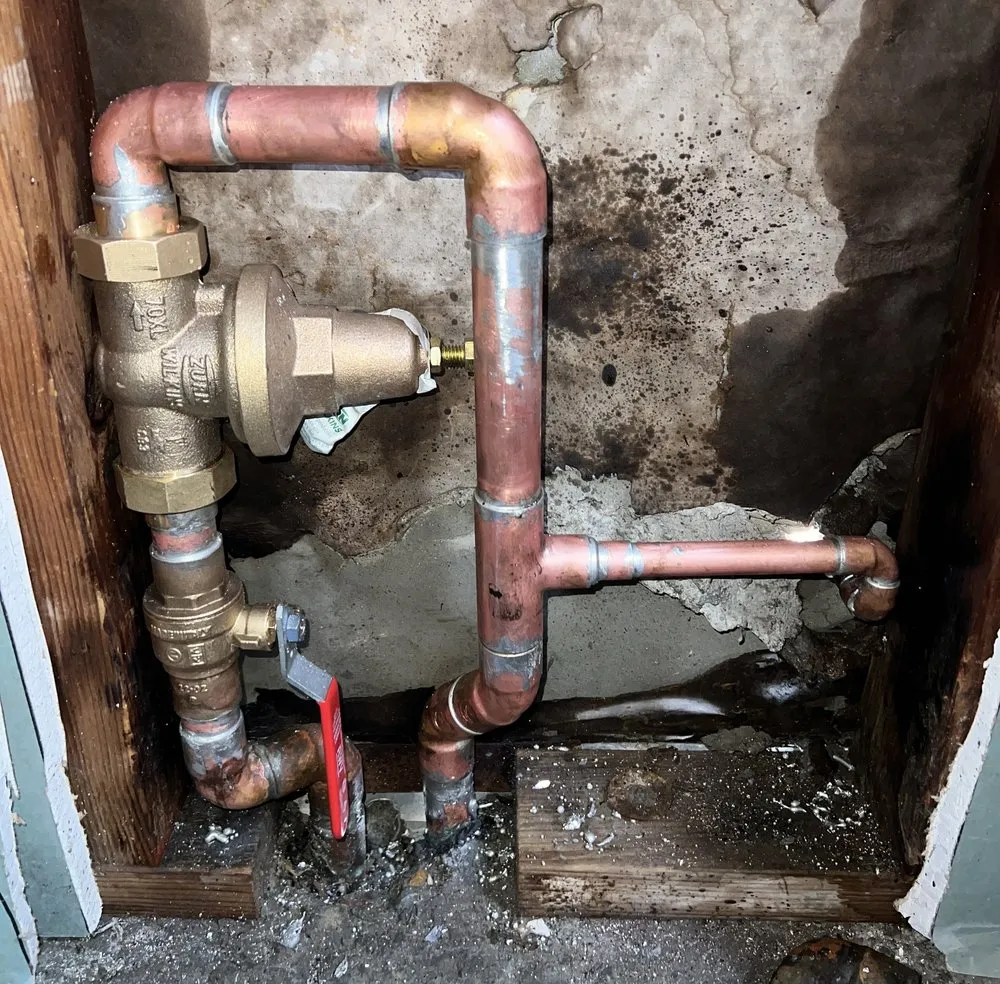 Slide of Castillo Plumbing