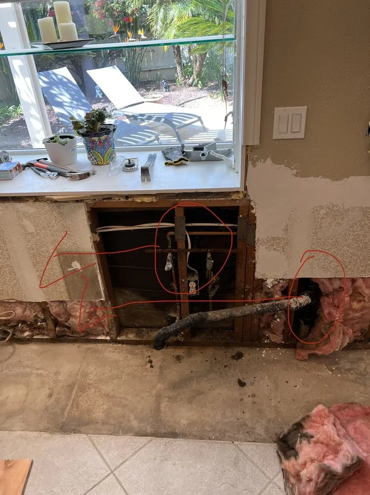 Slide of Castillo Plumbing