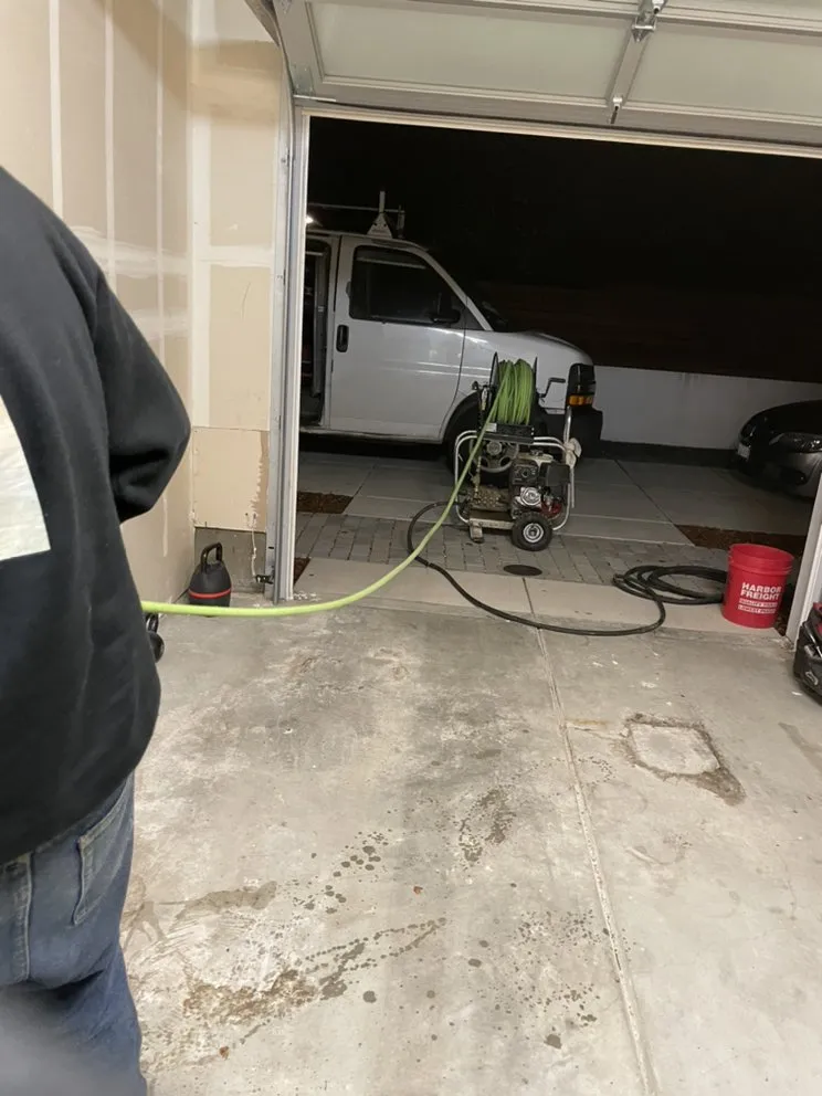 Trusted emergency plumbing experts serving Carencro, LA - Castillo's 24/7 Rooter & Plumbing