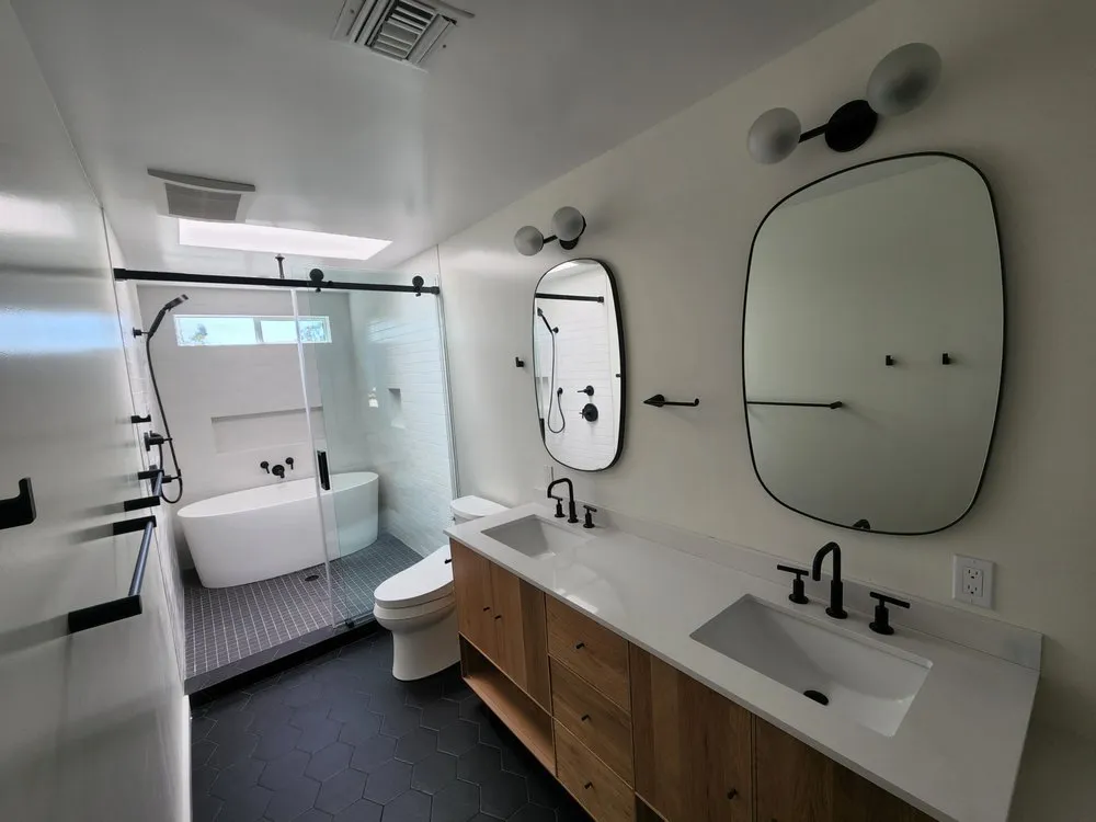 Slide of Castillo's Building