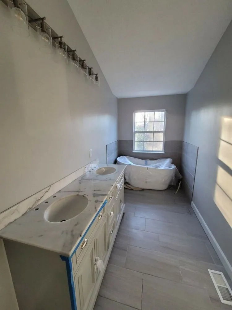 Slide of Castro Home Services